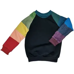 liebewicht liebewicht Pullover aus Bio Sweat Regenbogen Patchwork Unikat für Babys und Kinder – Produktbild 1 von 1