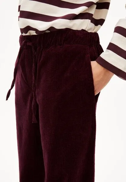 ARMEDANGELS ARMEDANGELS JAIMILAA CORDUROY Damen Webhose aus Bio-Baumwoll Mix, Dark cranberry, – Produktbild 2 von 3
