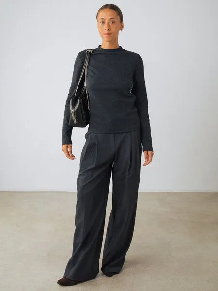 Honest Basics Honest Basics Damen Langarm Shirt mit Stehkragen aus Bio- und recycelter Baumwolle, Basalt, – Produktbild 4 von 4
