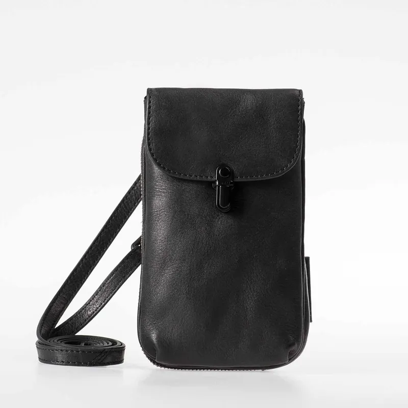 aunts & uncles aunts & uncles Grandma's Luxury Club Mrs. Lemon Twist Phonebag black smoke, Black, – Produktbild 1 von 1
