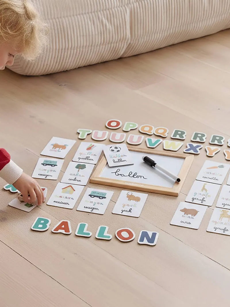 Vertbaudet Buchstaben-Lernspiel aus Holz FSC® für Kinder, Weiß, – Produktbild 1 von 3