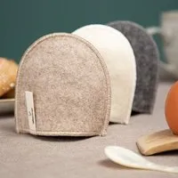 nahtur design nahtur-design Eierwärmer aus reiner Schurwolle - Flauschloden, Creme, – Produktbild 1 von 2