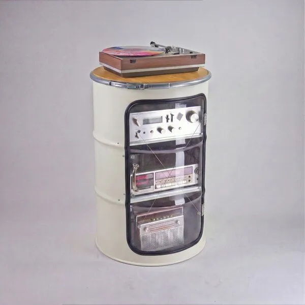 Lockengelöt Lockengelöt HiFi Vitrine aus einem Hamburger Ölfass, Altrosa (gepulvert), – Produktbild 1 von 3