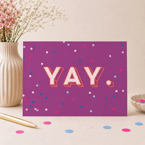 Bow & Hummingbird Bow & Hummingbird Glückwunschkarte „YAY.“ – Produktbild 1 von 3