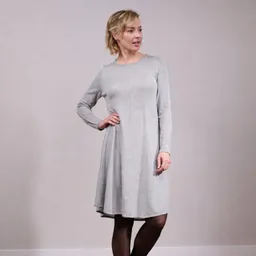 Kokon Zwo Kokon Zwo Strickkleid 100% Merinowolle (ÖKO TEX) – Produktbild 1 von 1