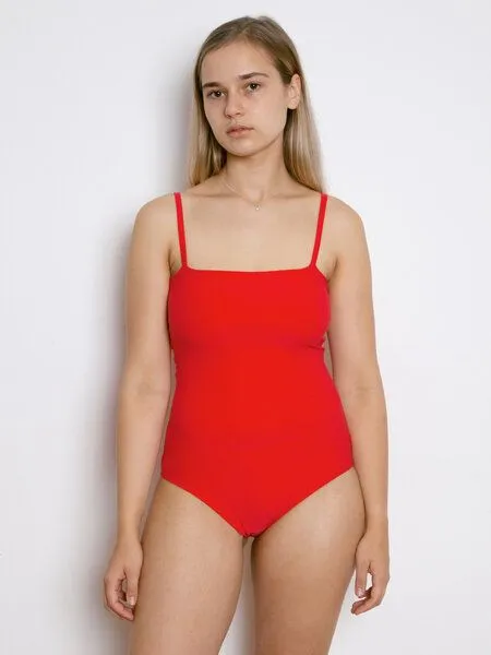 RENDL RENDL Swimsuit No.8 - Minimalistischer Badeanzug mit Spaghetti Trägern, Rot, – Produktbild 4 von 4