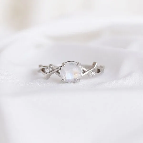 Eppi Eppi Romantischer Ring mit Mondstein und Diamanten Makena, Rosa, – Produktbild 2 von 4