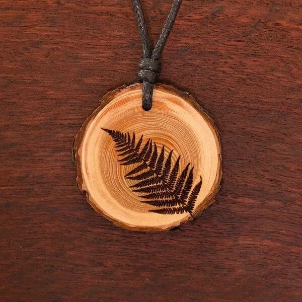 Himal Hemp Himal Hemp Zirbenholzschmuck Ø3-5cm aus Österreich – Produktbild 6 von 8