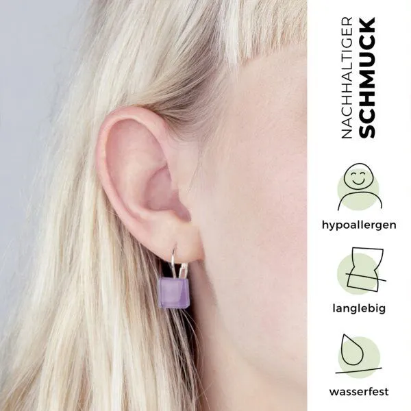 ALEXASCHA ALEXASCHA Geometrische Ohrringe hängend aus Glas | PUREFORM, Lavendel, – Produktbild 4 von 5