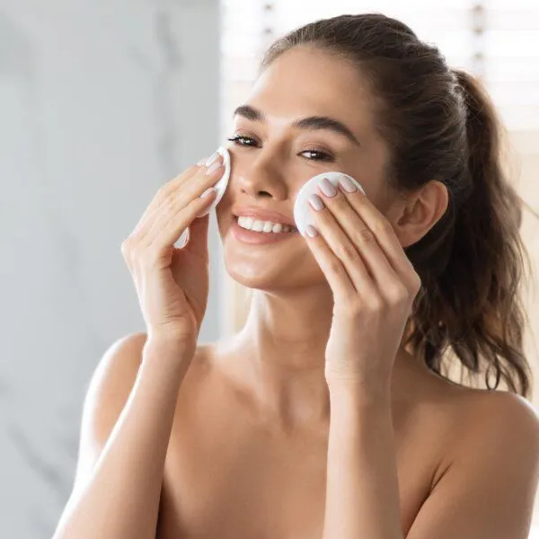 WE LUV ECO WE LUV ECO CLEANSING OIL | nachhaltig | plastikfrei | vegan – Produktbild 2 von 3