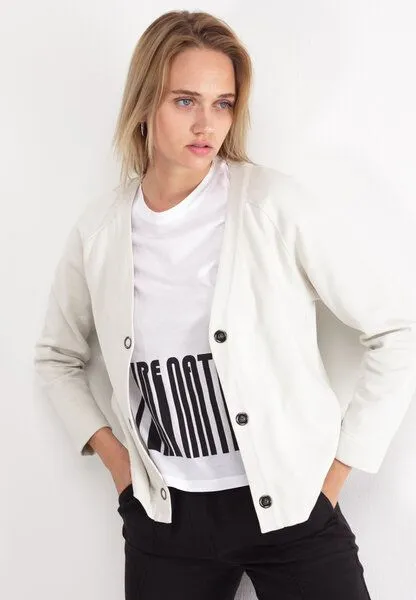 Alma & Lovis Alma & Lovis Softe Sommer-Sweatjacke aus Bio-Baumwolle | Cosy Jacket, Ecru (weiß), – Produktbild 1 von 4
