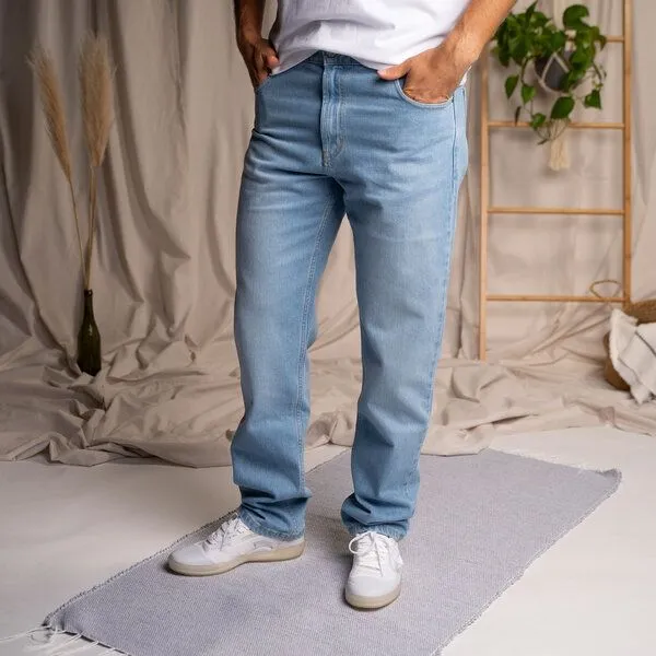 Vresh Clothing Vresh Clothing Valco - Regular Jeans aus Biobaumwoll-Mix, Hellblau, – Produktbild 1 von 5