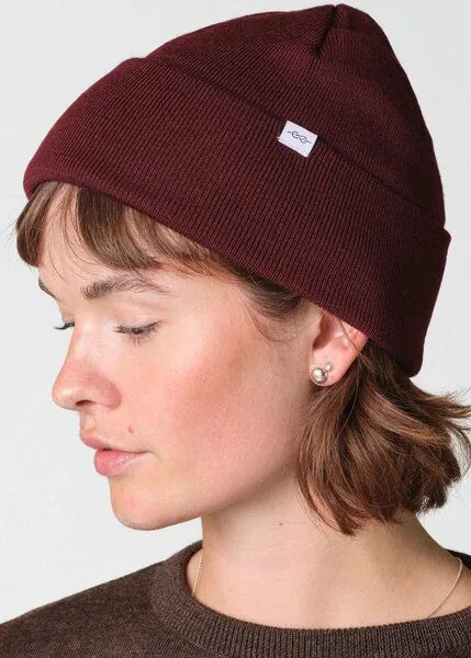 Klitmøller Collective Klitmøller Collective Fine Rib Beanie aus mulesingfreier Merinowolle, Anthracite (grau), – Produktbild 3 von 3