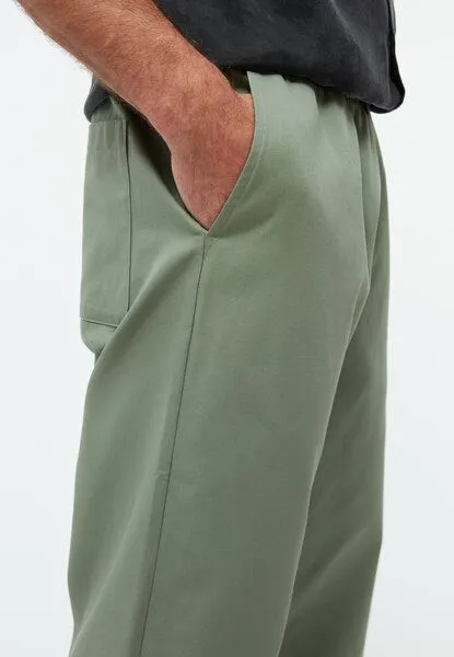 Givn Berlin Givn Berlin Weite Hose GBERWIN aus Bio-Baumwolle, Eucalyptus green, – Produktbild 4 von 4