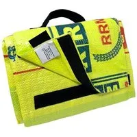GOOPSI GOOPSI Faltbare Outdoordecke aus Reissack – Kinderdecke, Picknickdecke, Hundedecke - Fairtrade, Lemon, – Produktbild 1 von 1