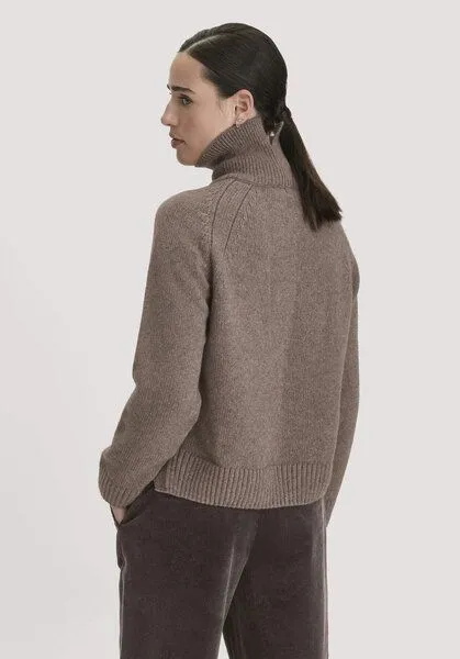 hessnatur hessnatur Strick Pullover Relaxed aus Bio-Merinowolle mit Bio-Baumwolle, Camel, – Produktbild 2 von 4