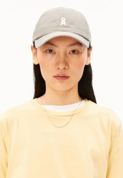 ARMEDANGELS ARMEDANGELS YENAAS BOLD Unisex Kappe aus Bio-Baumwolle, Sandstone, – Produktbild 1 von 5