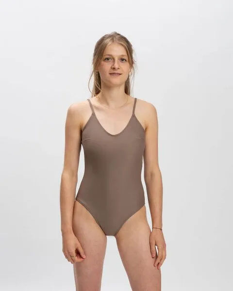 MATONA Matona Badeanzug aus Econyl für Frauen / V-Neck Bathing Suit, Taupe, – Produktbild 1 von 3