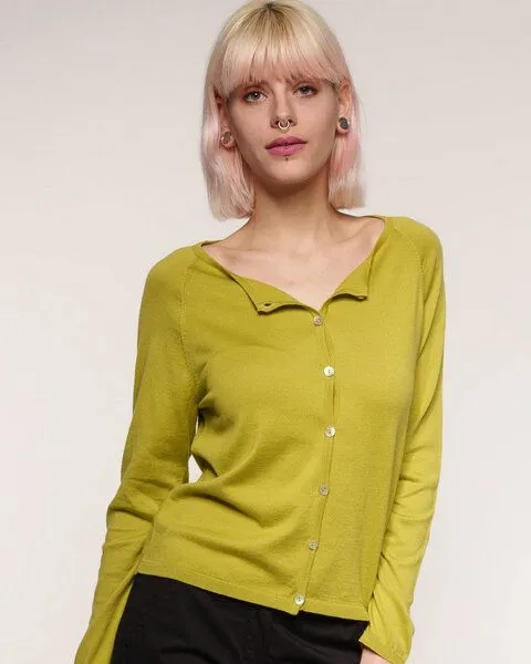 Alma & Lovis Alma & Lovis Leichter Feinstrick-Cardigan aus reiner Bio-Baumwolle | Cotton Cardigan, Limette (grün), – Produktbild 1 von 4