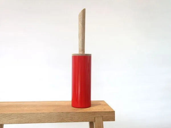 werkvoll by Lena Peter werkvoll by Lena Peter Upcycling WC-Bürste FIRE mit Eichegriff, Rot, – Produktbild 2 von 5