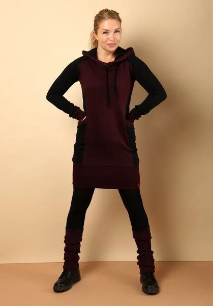 Die rote Zora Die rote Zora Hoodiekleid mit Taschen, Weinrot-schwarz, – Produktbild 1 von 4