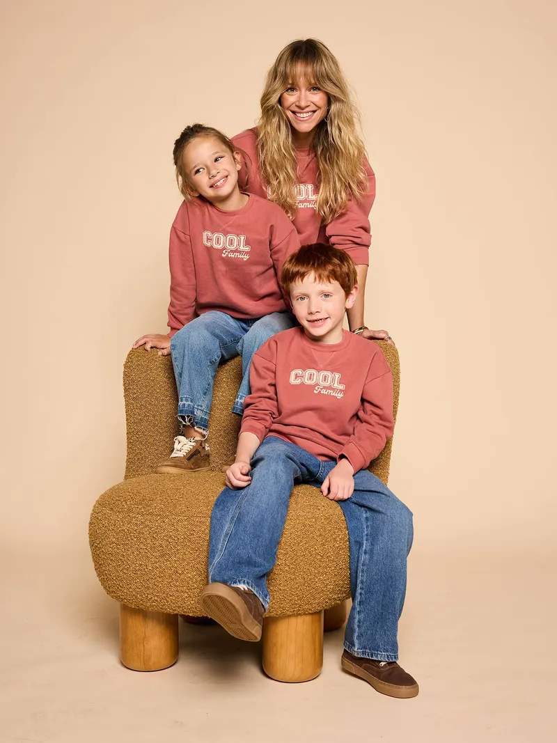 Envie De Fraise Kinder Sweatshirt COOL Family Capsule ENVIE DE FRAISE personalisierbar, Terrakotta, – Produktbild 2 von 4