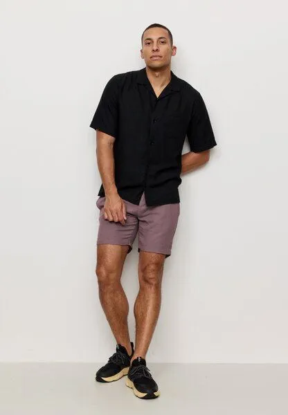 recolution Herren Shorts aus Leinen und LENZING ECOVERO Viskose Mix - CURRY - recolution, Yellow, – Produktbild 1 von 4