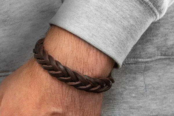 Simaru Simaru Herren-Armband aus Leder geflochten & größenverstellbar, Braun, – Produktbild 2 von 4