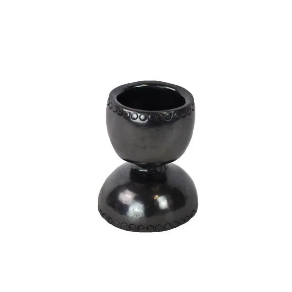 Mitienda Shop Mitienda Shop Handgemachter Eierbecher aus Mexiko in schwarz – Produktbild 1 von 3