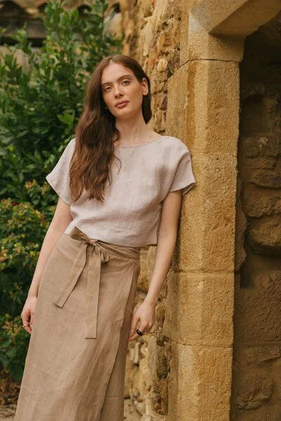 AmourLinen AmourLinen Leinen-Crop-Top mit Knöpfen LISA, Cream (grau), – Produktbild 4 von 4