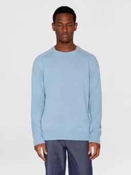 KnowledgeCotton Apparel KnowledgeCotton Apparel Strickpullover CREW NECK aus Bio-Baumwolle, Dusty Blue Melange – Produktbild 1 von 1