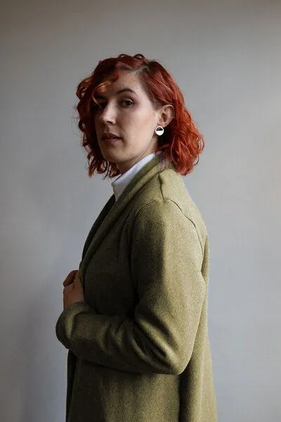 Ecostories Ecostories Cardigan Kuschelwerk aus 100% Biobaumwollfleece, Tannengrün, – Produktbild 2 von 2