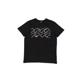 ilovemixtapes ilovemixtapes Boote & Wellen Men Essential T-Shirt – Produktbild 1 von 1