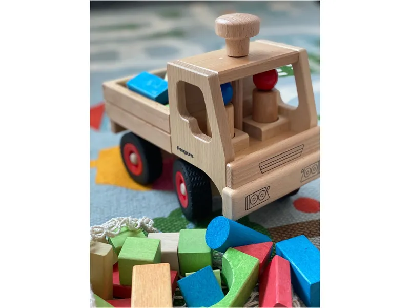 Fagus Fagus Unimog aus massivem Buchenholz 25 cm mit Anhänger-Kupplung, Natur, – Produktbild 2 von 2