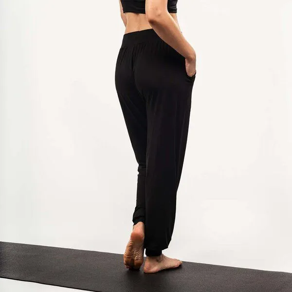 Curare Relaxed Long Pants, Schwarz, – Produktbild 3 von 4