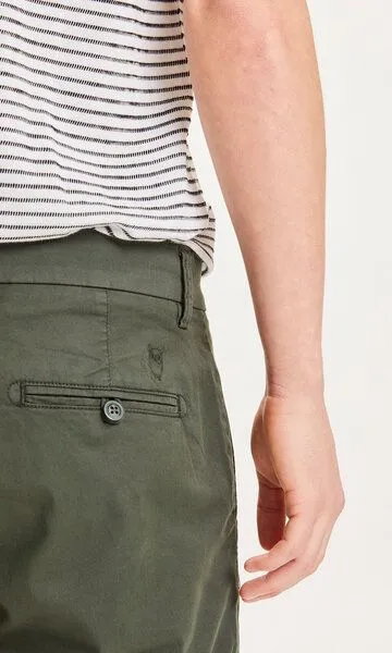 KnowledgeCotton Apparel KnowledgeCotton Apparel Shorts - CHUCK regular chino poplin shorts, Grün (burned olive), – Produktbild 3 von 3