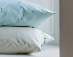 Cotonea Cotonea Bio-Bettwäsche Dancing Dots – Produktbild 1 von 1