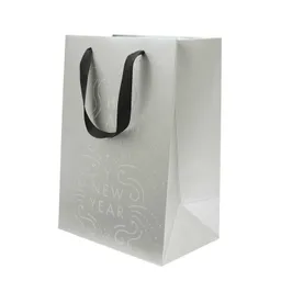 Rico Design Rico Design Paper Poetry Geschenktüte silber Happy New Year 18x26x12cm – Produktbild 1 von 1