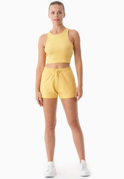 ORGANICATION ORGANICATION SANNDRA | Leichte Sweatshorts aus Bio-Baumwolle, Saffron, – Produktbild 1 von 4