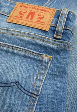 Kings Of Indigo Kings Of Indigo Juno Medium - Nachhaltige Jeans aus Tencel und recycelter Baumwolle – Produktbild 1 von 1