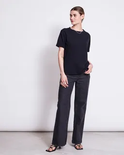 JAN N JUNE JAN 'N JUNE Damen vegan T-Shirt Junge Schwarz – Produktbild 1 von 1