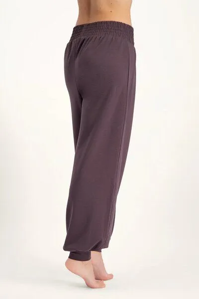 Urban Goddess Urban Goddess Weite Yoga Haremshose Jaya mit Bambus viskose, Berry (lila), – Produktbild 3 von 3