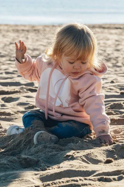 Trendsplant Trendsplant Kid's Organic Classic Hoodie Pale Pink, Rosa, – Produktbild 3 von 4