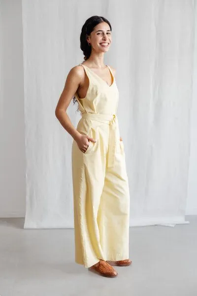 Jyoti - Fair Works Jyoti - Fair Works Bio-Baumwoll Jumpsuit Parvi, Zitronengelb, – Produktbild 3 von 4