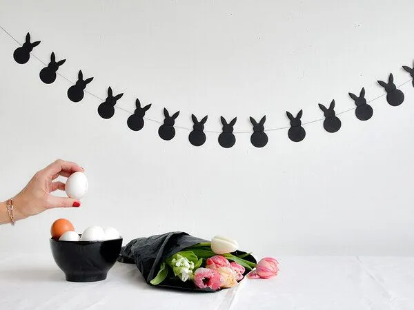 renna deluxe renna deluxe Osterhasen Girlande aus Papier, Osterdeko handgefertigt, Weiß, – Produktbild 2 von 2