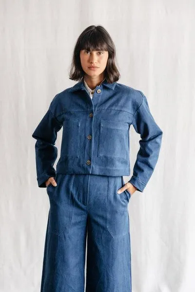 Jyoti - Fair Works Jyoti - Fair Works Bio-Baumwolldenim Shacket Mayur, Denim, – Produktbild 3 von 4