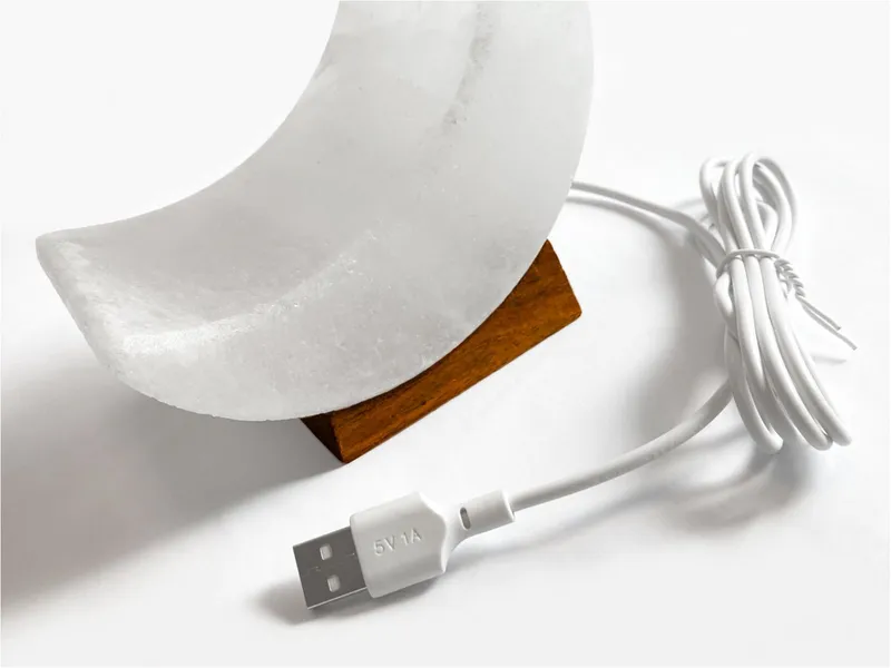 Wagner Life Design Salzkristalllampe mit USB-Anschluss Mond "White Line" Höhe ca. 12,5 cm – Produktbild 2 von 2