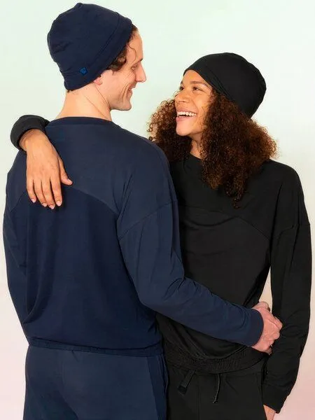 nice to meet me nice to meet me Unisex Sweatshirt – Sweatshirt aus TENCEL Lyocell und Bio-Baumwolle, Night blue, – Produktbild 1 von 4