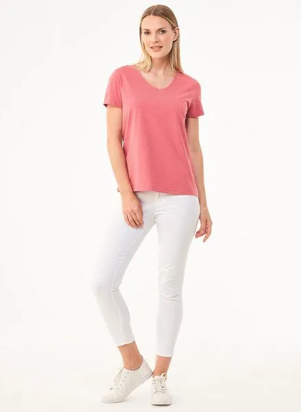 ORGANICATION ORGANICATION Damen Basic T-Shirt aus Bio-Baumwolle mit V-Ausschnitt, Rose(desert rose), – Produktbild 2 von 4