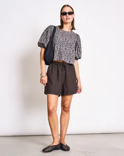 JAN N JUNE JAN 'N JUNE Damen vegan Shorts Drawstring Marum Mud Brown – Produktbild 1 von 1